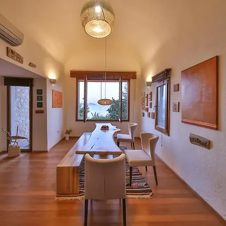 Kertenkele * Kaş